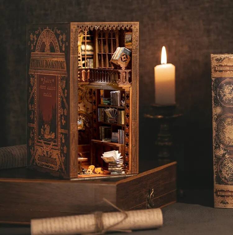 DIY Book Nook -The Bookstore